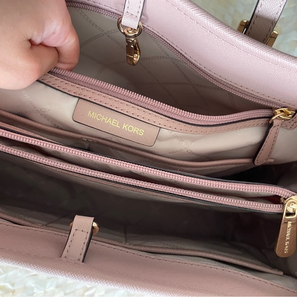 🌷SOLD - Picture 9 of 13